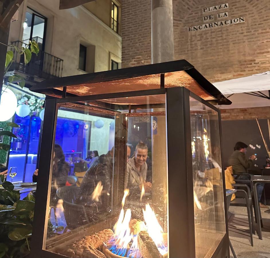 Suites Las Setas & Bicicletas Electricas Gratis Севилья Экстерьер фото